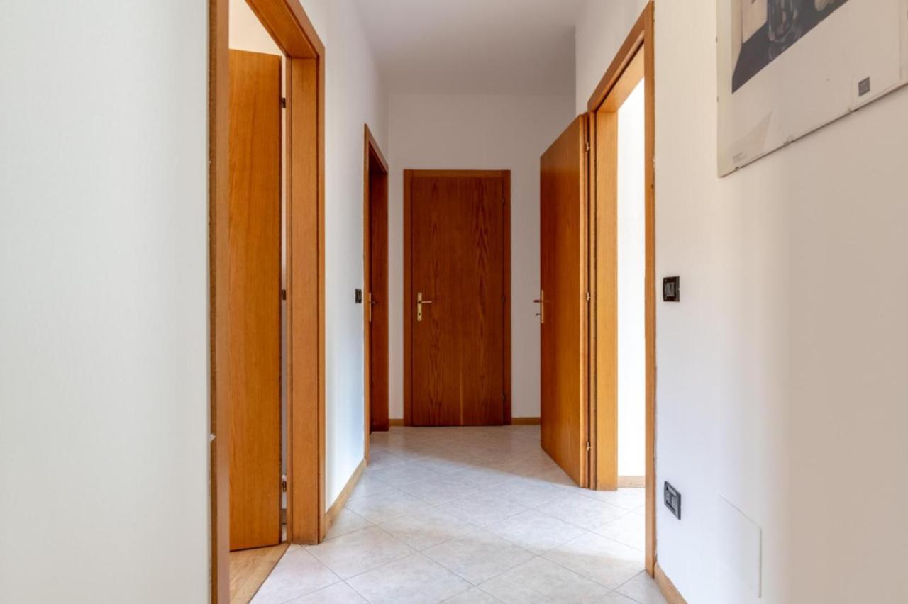 Casa Al Castello, Calliano Ospitar Buitenkant foto