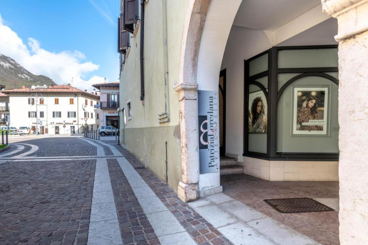 Casa Al Castello, Calliano Ospitar Buitenkant foto