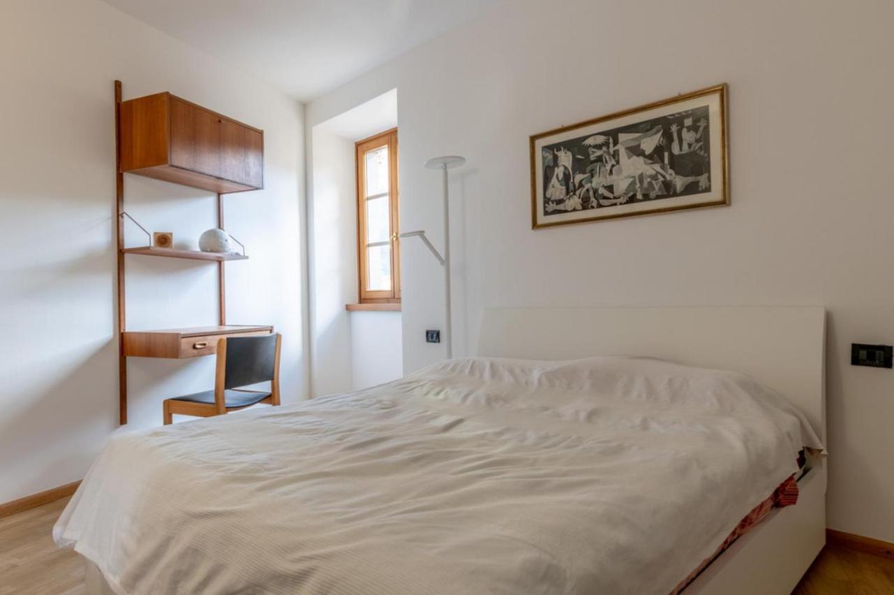 Casa Al Castello, Calliano Ospitar Buitenkant foto