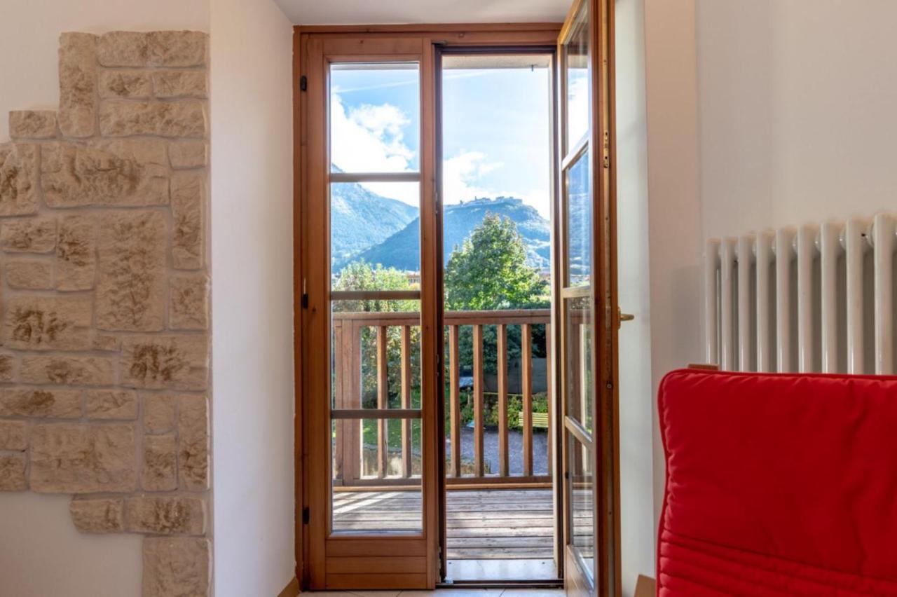 Casa Al Castello, Calliano Ospitar Buitenkant foto